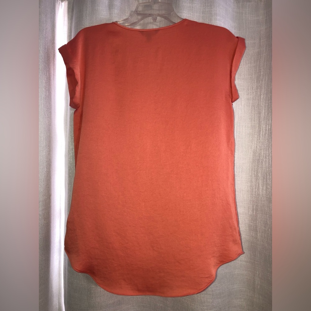 Express Blouse - Picture 3 of 3